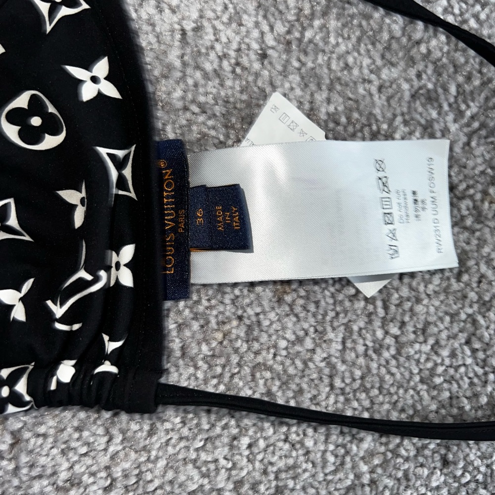 Louis Vuitton Swimsuit - Picture 4 of 6
